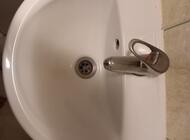 Grajewo ogłoszenia: Posiadam panele 20 m + listwy. Stan bdb. 
Umywalka dł.45 cm.... - zdjęcie