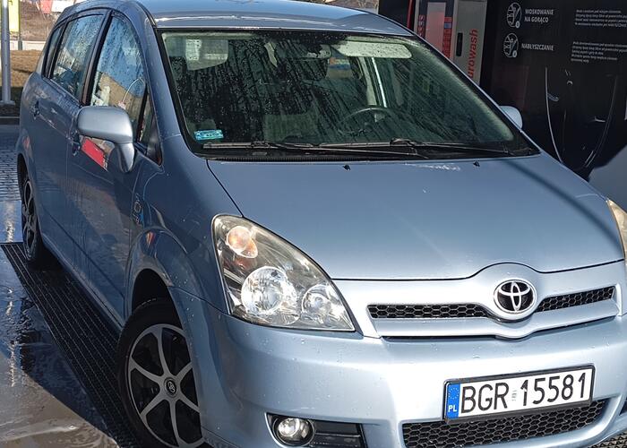 Grajewo ogłoszenia: Sprzedam Toyota Corolla Verso 2005 rok 1.6 benzyna stan bardzo dobry