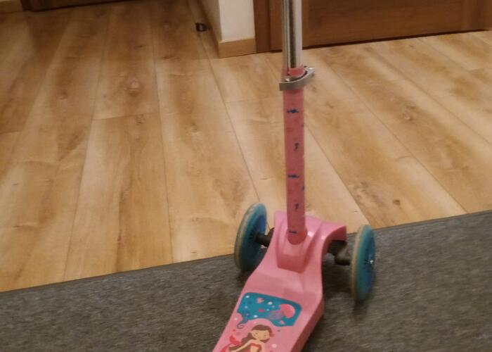 Grajewo ogłoszenia: Brak miejsca w piwnicy tanio oddam hulajnogę dziewczęcą...