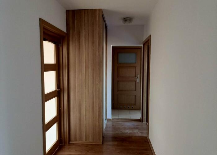 Grajewo ogłoszenia: Sprzedam mieszkanie 60 m2, 3 pokoje   - Grajewo, os. Południe
2...